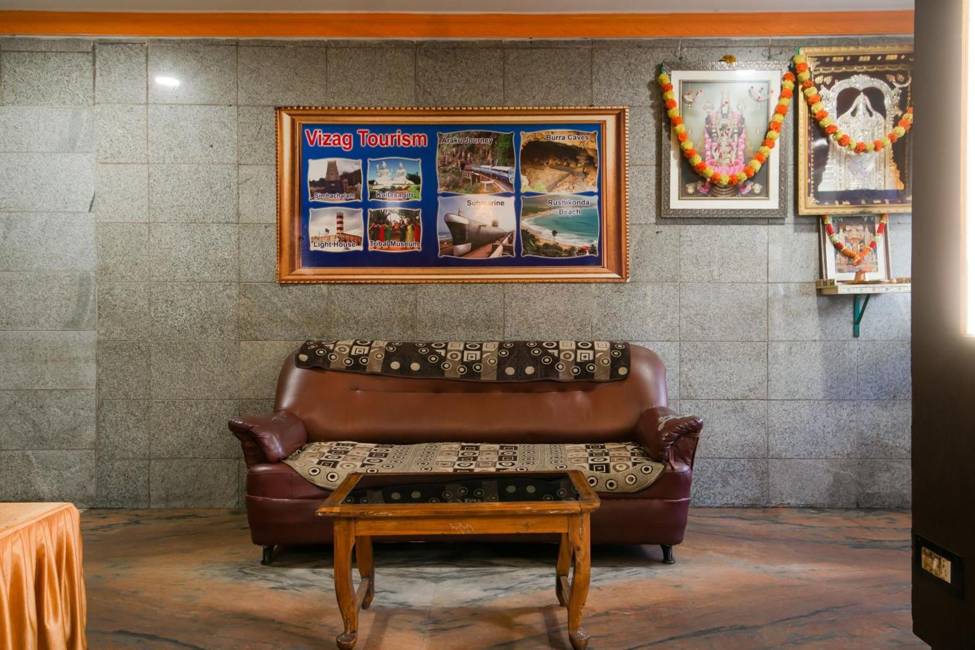 Spot On Hotel Manikanta Residency Visakhapatnam Esterno foto
