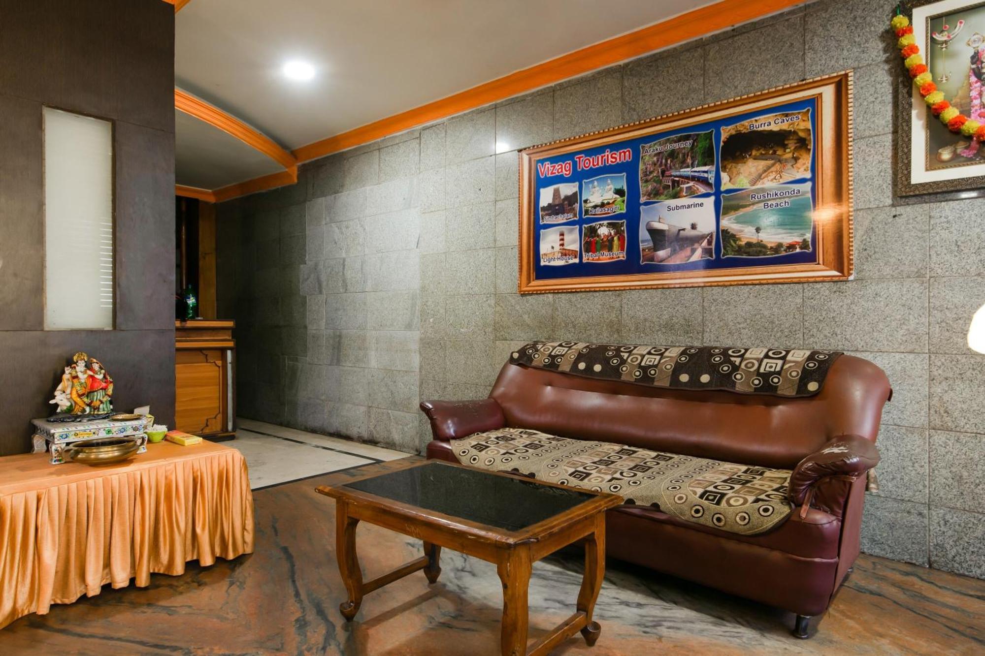 Spot On Hotel Manikanta Residency Visakhapatnam Esterno foto