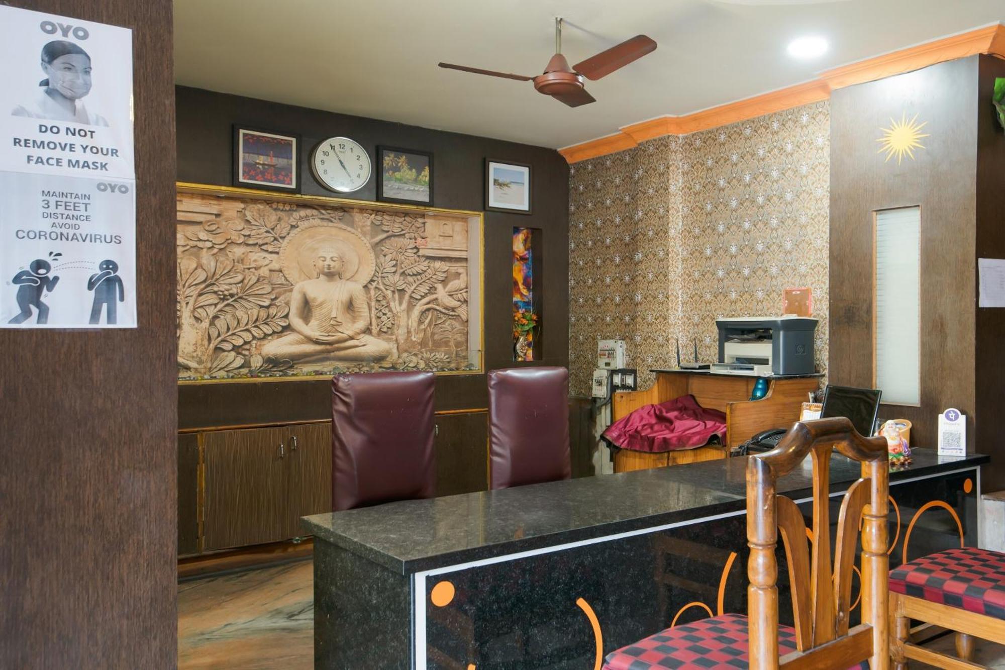 Spot On Hotel Manikanta Residency Visakhapatnam Esterno foto