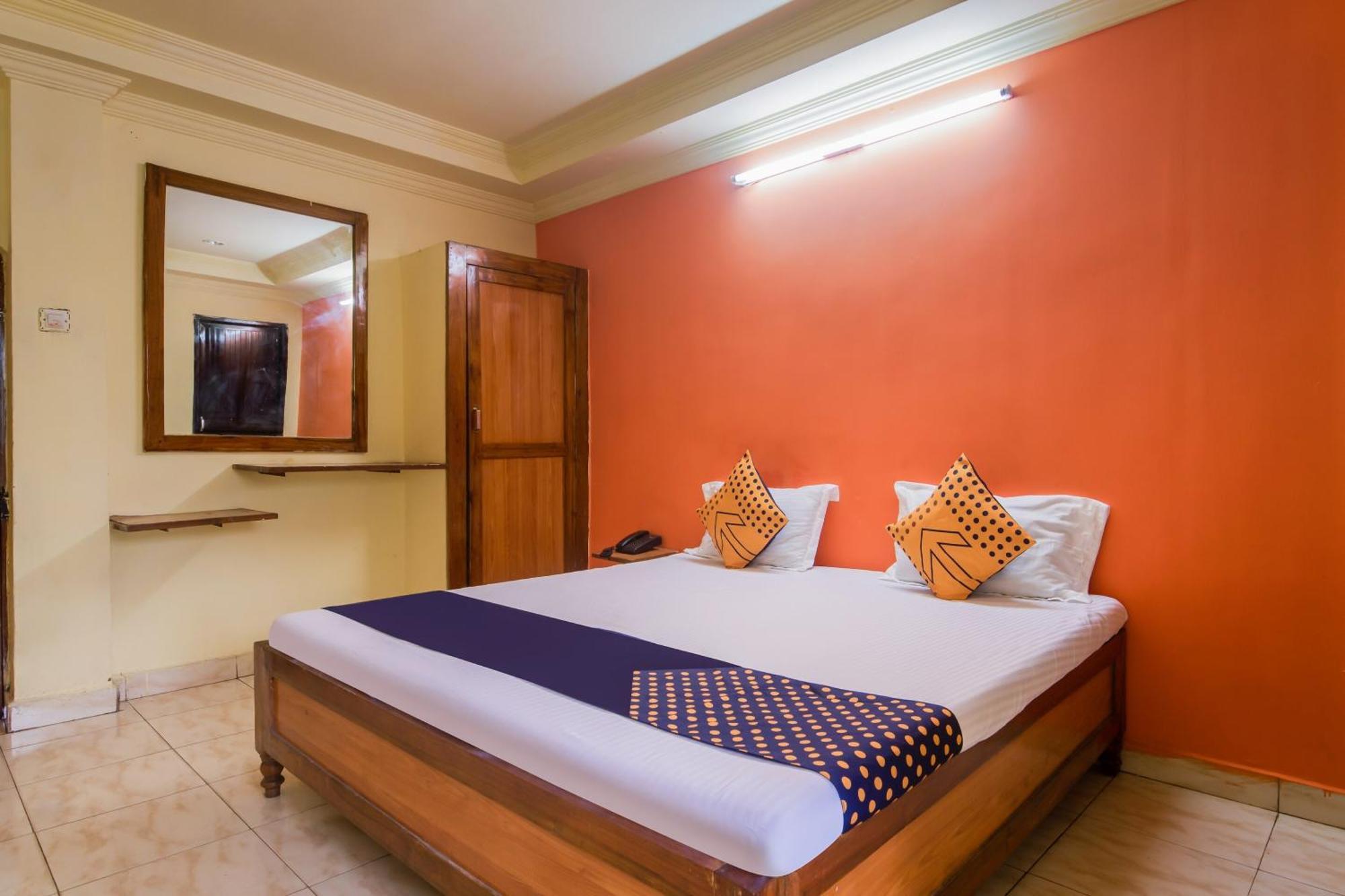 Spot On Hotel Manikanta Residency Visakhapatnam Esterno foto